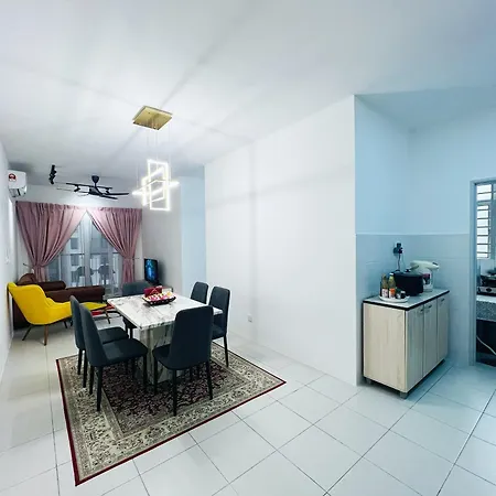 Cozy 3 Rooms , Klcc View , 100 Mbps Wifi , Netflix By Noon'S Homestay